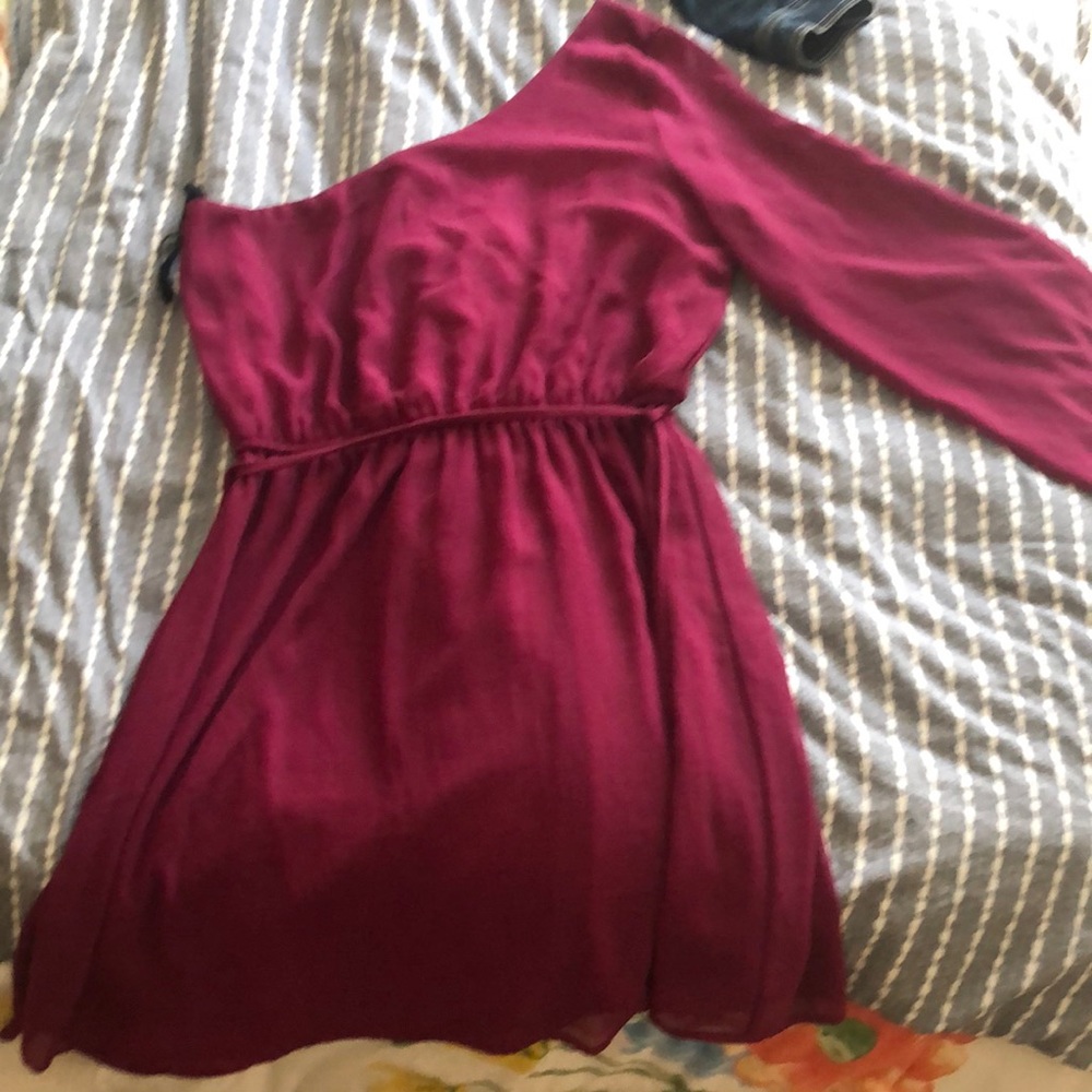 One shoulder dress